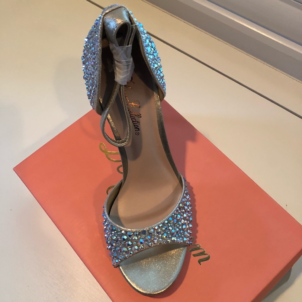Peep Toe Rhinestone Heels - Picture 3 of 8
